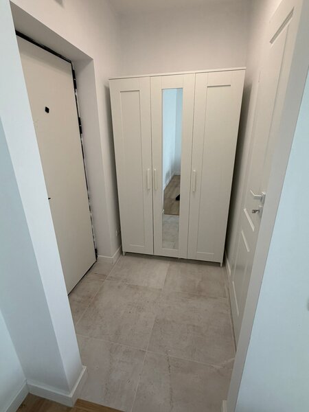 Titan 3 minute metrou, bloc mixt, totul nou,